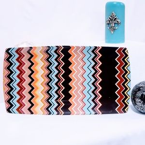 Missoni for Target Dining - Missoni Chevron Stoneware platter NWT๐ฆ๐ Missoni for Target Dining - Missoni Chevron Stoneware platter NWT๐ฆ๐